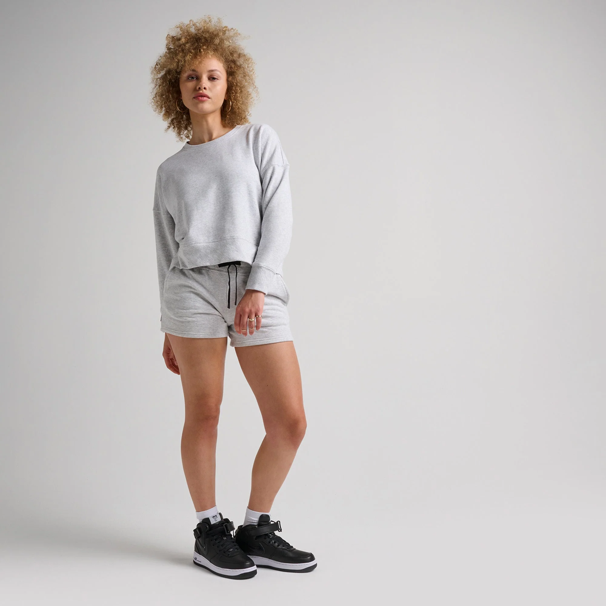 WOMEN'S SHELTER CREW - Image 4